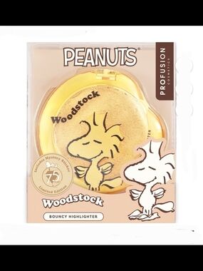 Profusion x Peanuts
Highlighter in 
Woodstock 0.25oz BNIB